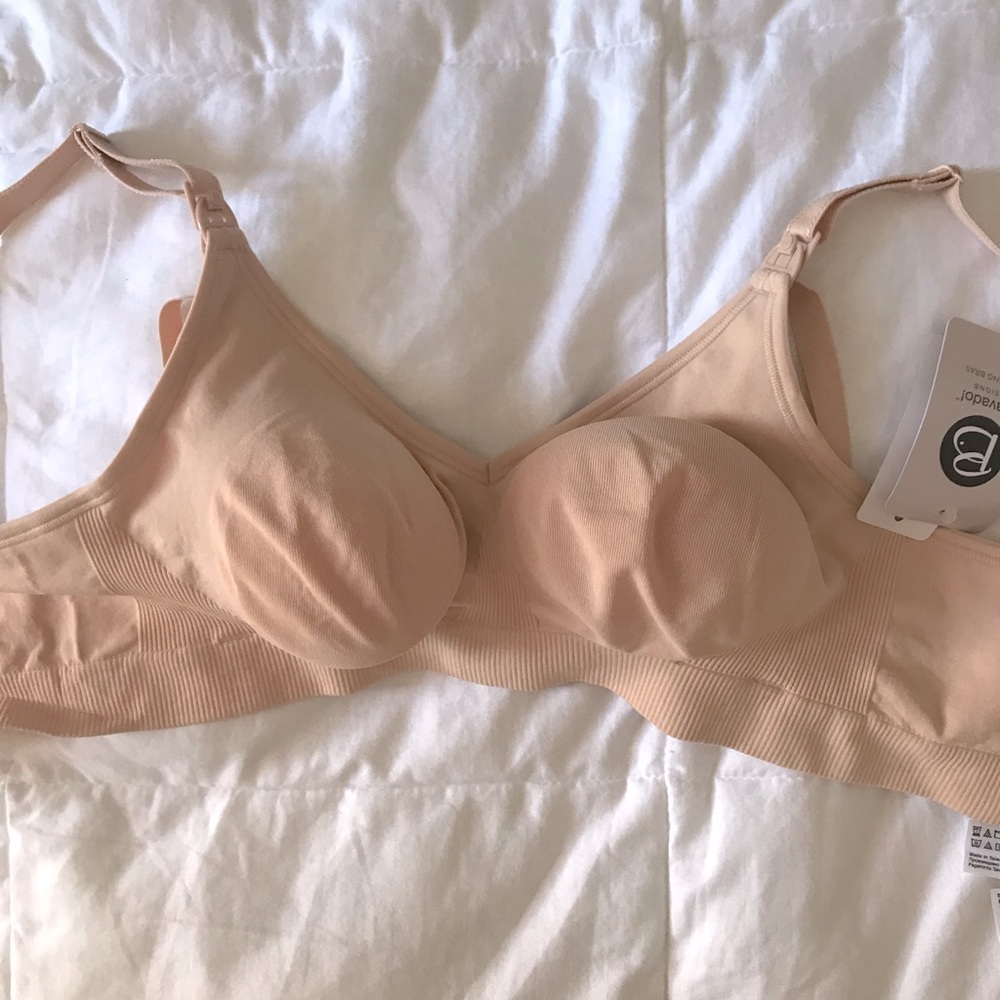 NWT MATERNITY Nursing Bra Size S/P